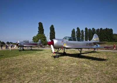 YAK 52